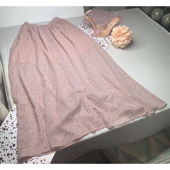 French Connection’ Chiffon w/ Lining Maxi Skirt - Picture 9 of 10
